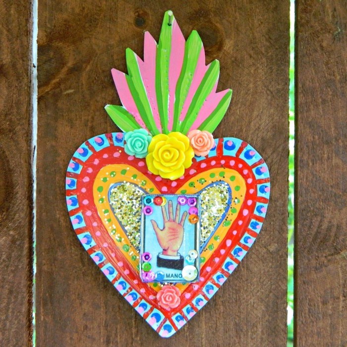 Country folk art wall decor