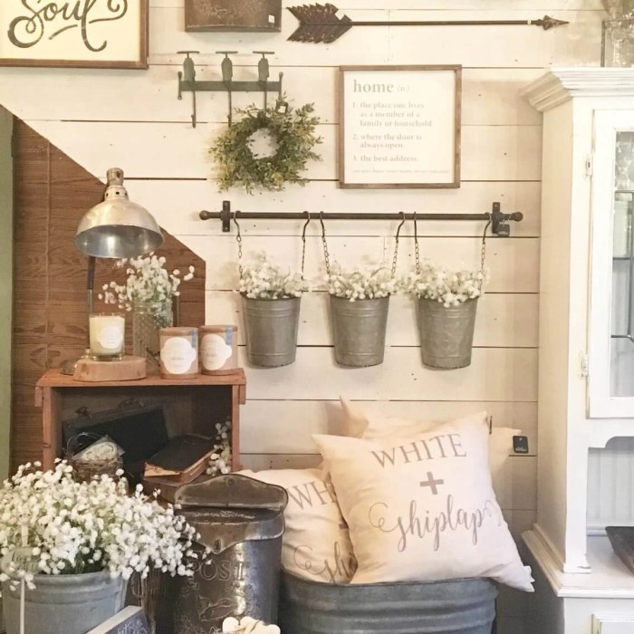 Farmhouse wall art decor